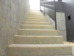 Em2 - Construcción Viviendas de Diseño - Sonsoles - Casa Unifamilar - Reformas de Exteriores - Instalación de Escaleras
