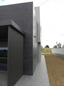 Em2 - Construcción Viviendas de Diseño - Sonsoles - Casa Unifamilar - Reformas de Exteriores - Fachada Principal