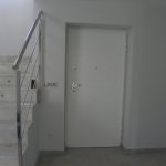 Em2 - Construcción Viviendas de Diseño - San Miguel - Casa Unifamilar - Reformas de Interiores - Entrada Principal con Escalera