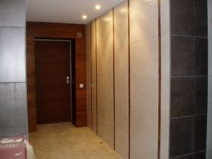 Em2 - Construcción Viviendas de Diseño - Guerras- Casa Unifamilar - Reformas de Interiores - Puerta Principal