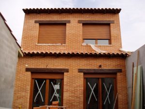 Construcción Viviendas Rústicas - Pililo- Casa Unifamilar - Casa Rústica - Entrada Patio