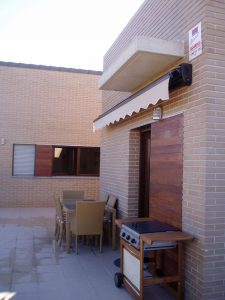 Em2 - Construcción Viviendas de Diseño - Javier Ramos - Casa Unifamilar - Reformas de Exteriores de Viviendas - Patio