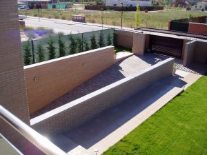 Em2 - Construcción Viviendas de Diseño - Javier Ramos - Casa Unifamilar - Reformas de Exteriores - Jardín