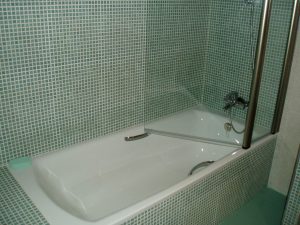 Em2 - Construcción Viviendas de Diseño - Javier Ramos - Casa Unifamilar - Reformas de Baño y Bañera