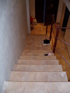 Construcción Viviendas Rústicas - Pililo- Casa Unifamilar - Casa Rústica - Escalera