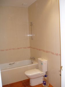 Construcción Viviendas Convencionales - Ángel García - Baño